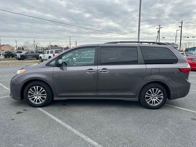2020 Toyota Sienna XLE MOBILITY VAN, SIDE LIFT SEAT