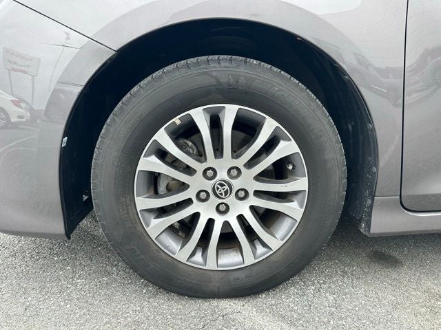 2020 Toyota Sienna XLE MOBILITY VAN, SIDE LIFT SEAT