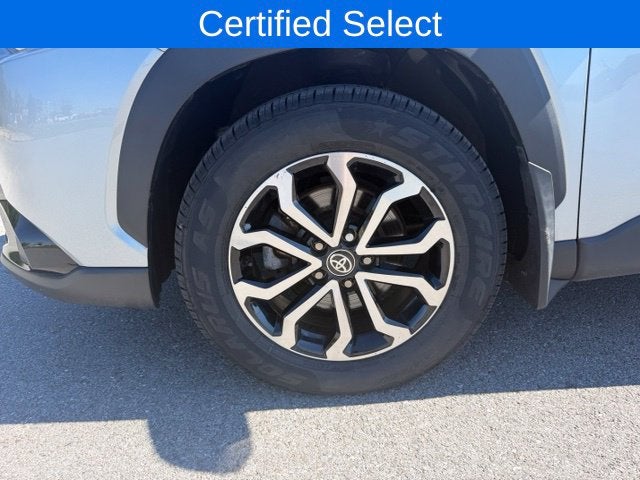 2024 Toyota Corolla Cross Hybrid SE