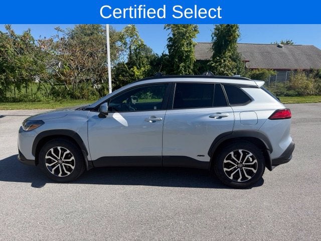 2024 Toyota Corolla Cross Hybrid SE