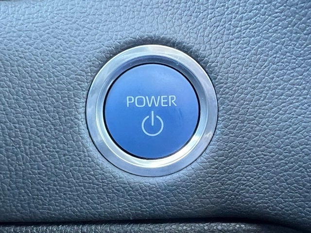 2024 Toyota Sequoia SR5