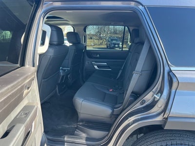 2024 Toyota Sequoia SR5