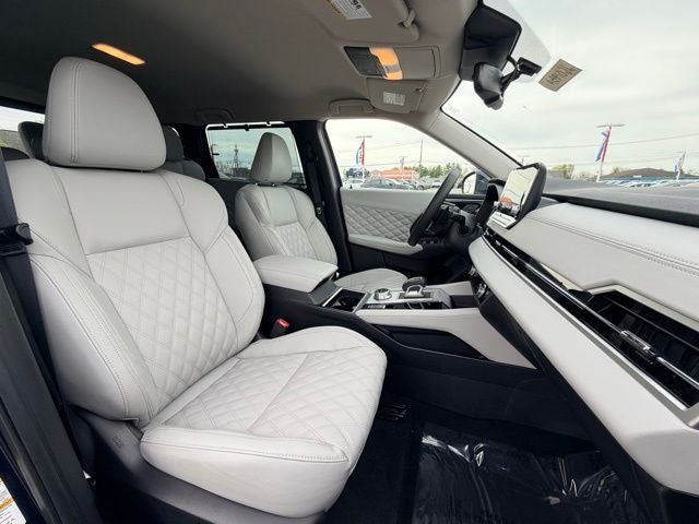 2023 Mitsubishi Outlander SEL