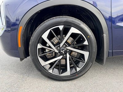 2023 Mitsubishi Outlander SEL