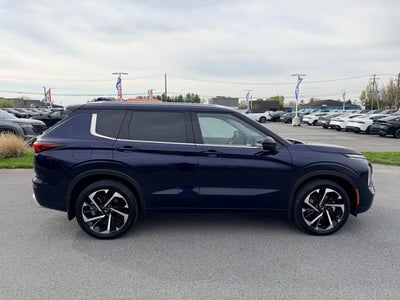 2023 Mitsubishi Outlander SEL