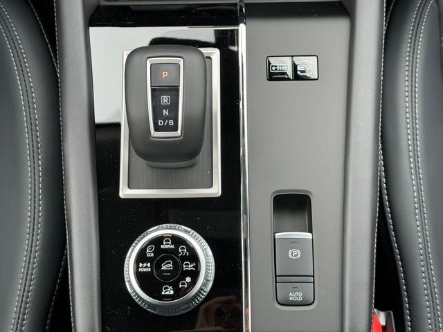 2026 Nissan Rogue Plug-In Hybrid SL