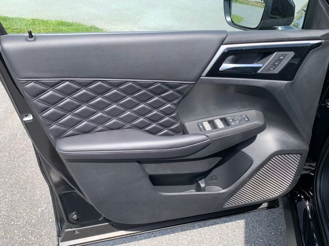 2026 Nissan Rogue Plug-In Hybrid Platinum