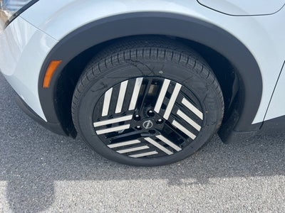 2026 Nissan LEAF SV+ CARGO, FLOOR MAT PACKAGE