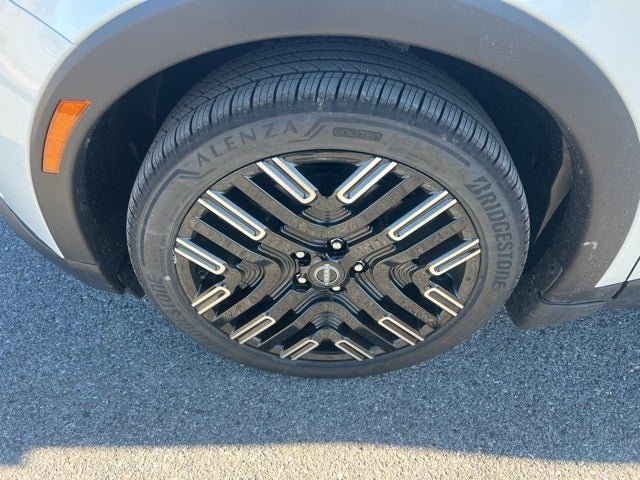 2026 Nissan LEAF PLATINUM+ CARGO, FLOOR MAT PACKAGE