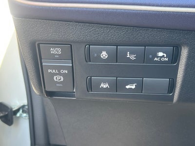 2026 Nissan LEAF PLATINUM+ CARGO, FLOOR MAT PACKAGE