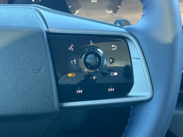 2026 Nissan LEAF PLATINUM+ CARGO, FLOOR MAT PACKAGE