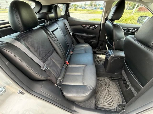 2017 Nissan Rogue Sport SL