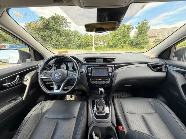2017 Nissan Rogue Sport SL