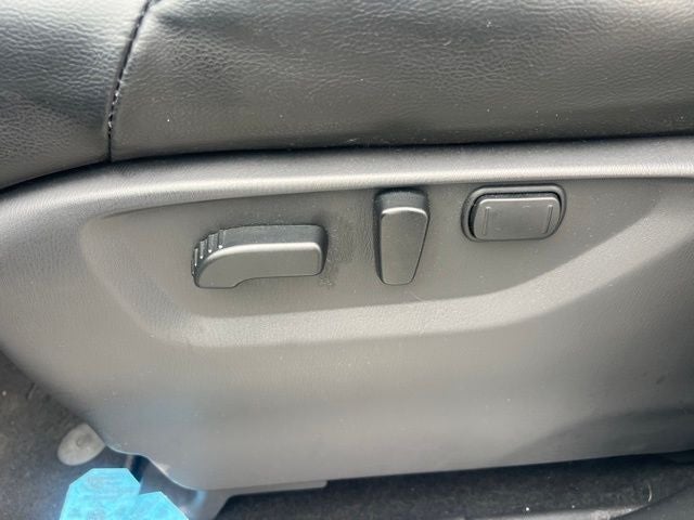 2023 Nissan Armada SL MIDNIGHT EDITION, CAPTAIN'S CHAIRS PACKAGE