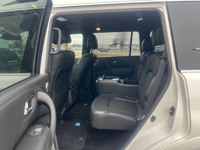 2023 Nissan Armada SL MIDNIGHT EDITION, CAPTAIN'S CHAIRS PACKAGE