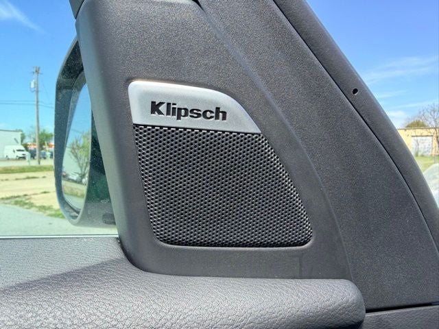 2026 Nissan Armada Platinum Reserve SPLIT BENCH SEAT PACKAGE