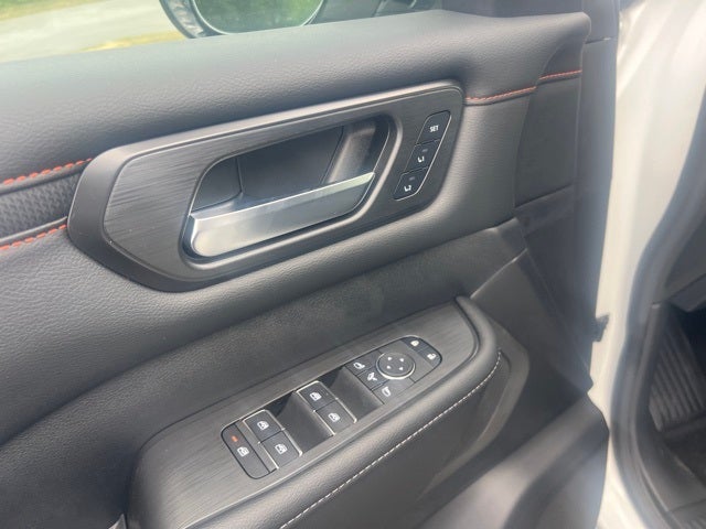 2025 Nissan Armada PRO-4X PREMIUM PACKAGE