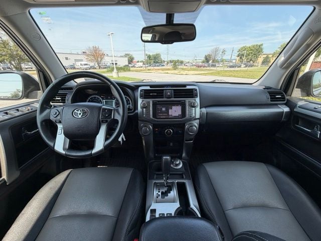 2016 Toyota 4Runner SR5 Premium
