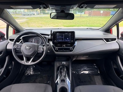 2022 Toyota Corolla Hatchback SE