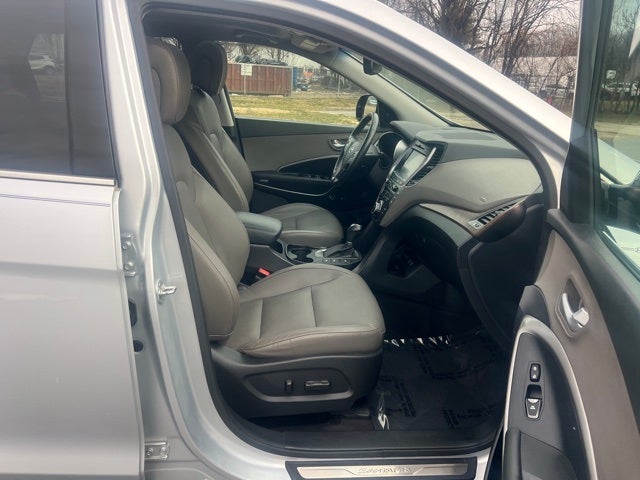 2017 Hyundai Santa Fe Limited Ultimate Ultimate Tech Package