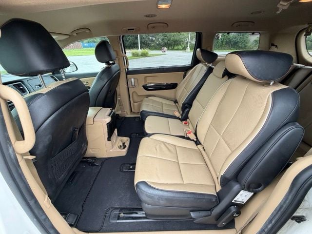 2016 Kia Sedona EX