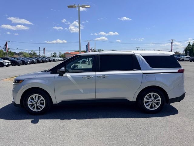 2023 Kia Carnival LX Seat Package