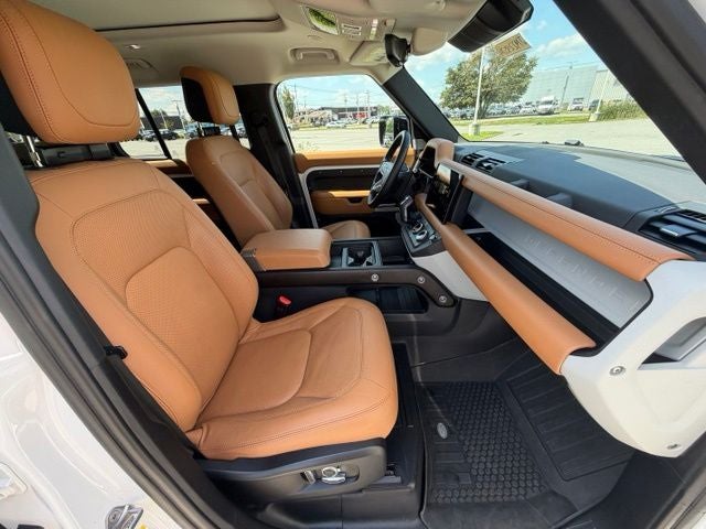 2024 Land Rover Defender S