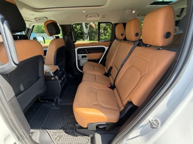 2024 Land Rover Defender S