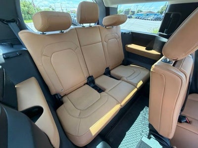 2024 Land Rover Defender S