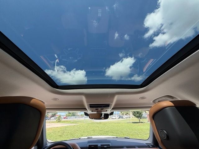 2024 Land Rover Defender S